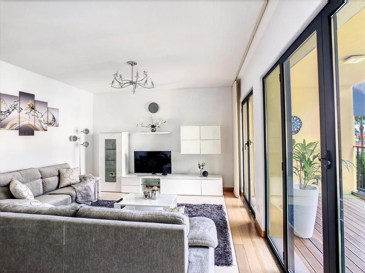 Samya Apartment By Lovelystay Funchal  Esterno foto